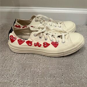 Unisex Converse Comme des Garcons Play Emblem Low Top Sneaker, M-6/W-7.5